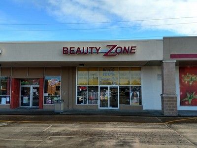 Mill Road Shopping Center: 6406-6450 N 76th St, Milwaukee, WI 53223